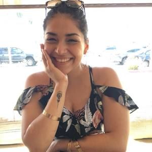 Meet your Posher, Iris